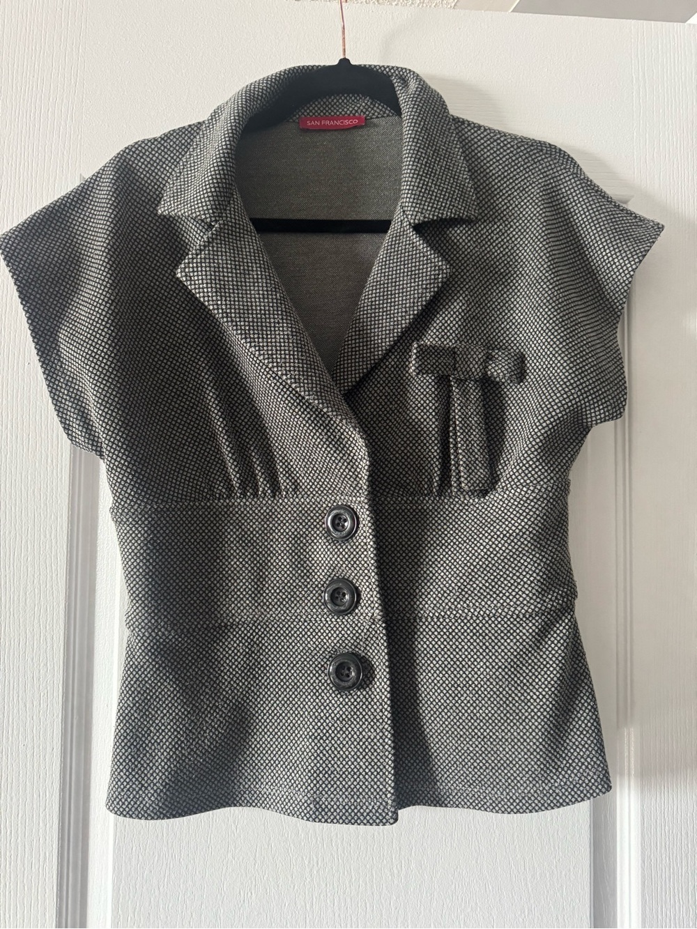 Classic Black & White Textured Short-Sleeve Blazer